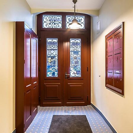 Winwinstay Apartments In Heart Of Old Town Riga Luaran gambar